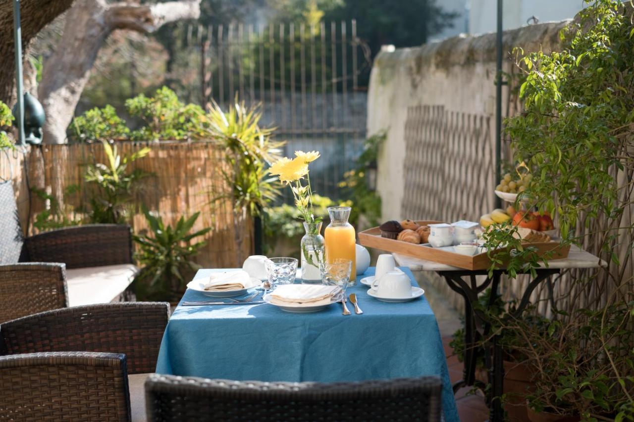 Palazzo Bernardini Suites Lecce Exterior foto