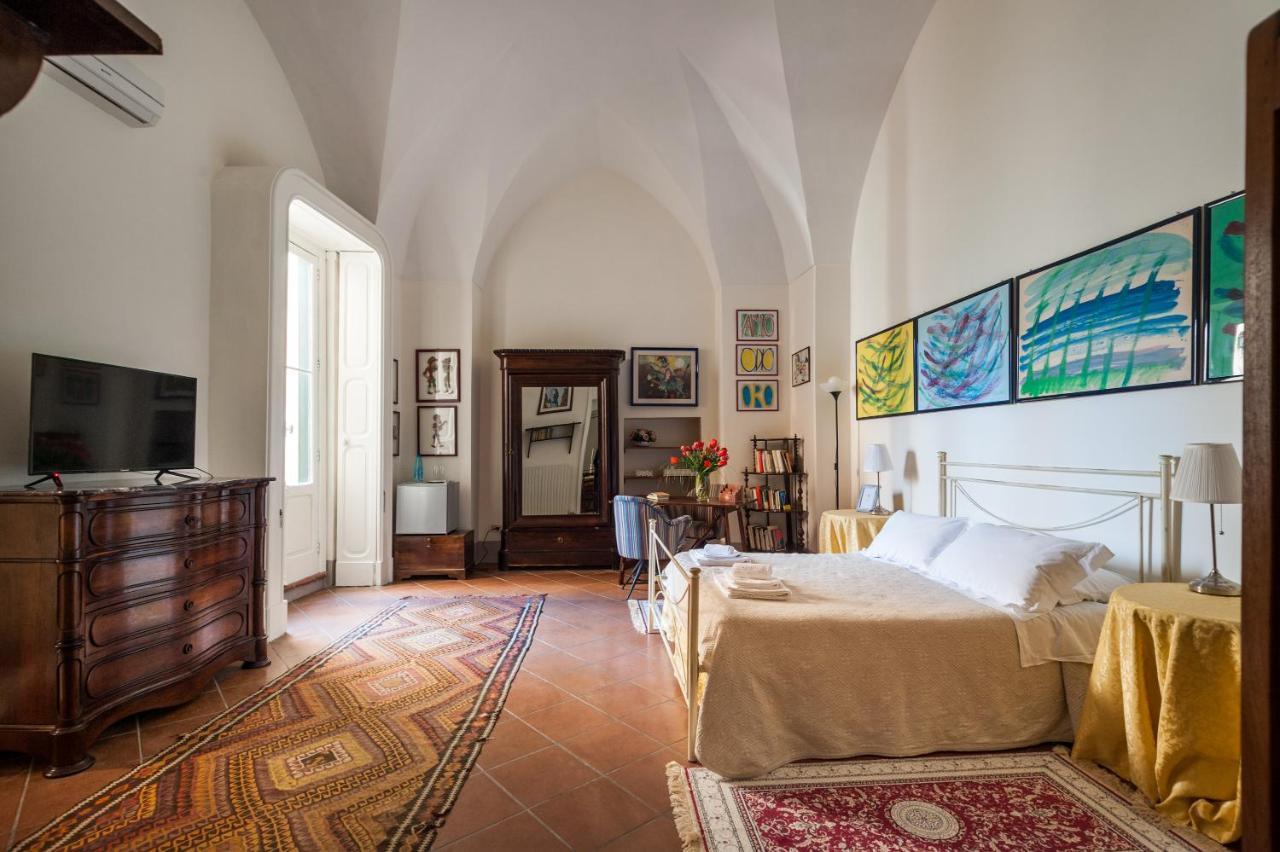 Palazzo Bernardini Suites Lecce Exterior foto