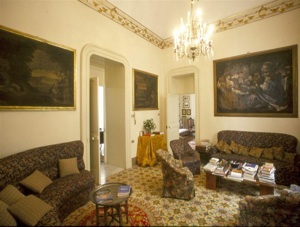 Palazzo Bernardini Suites Lecce Exterior foto